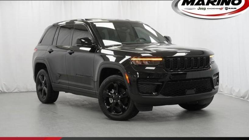 JEEP GRAND CHEROKEE 2023 1C4RJHAG3PC562224 image